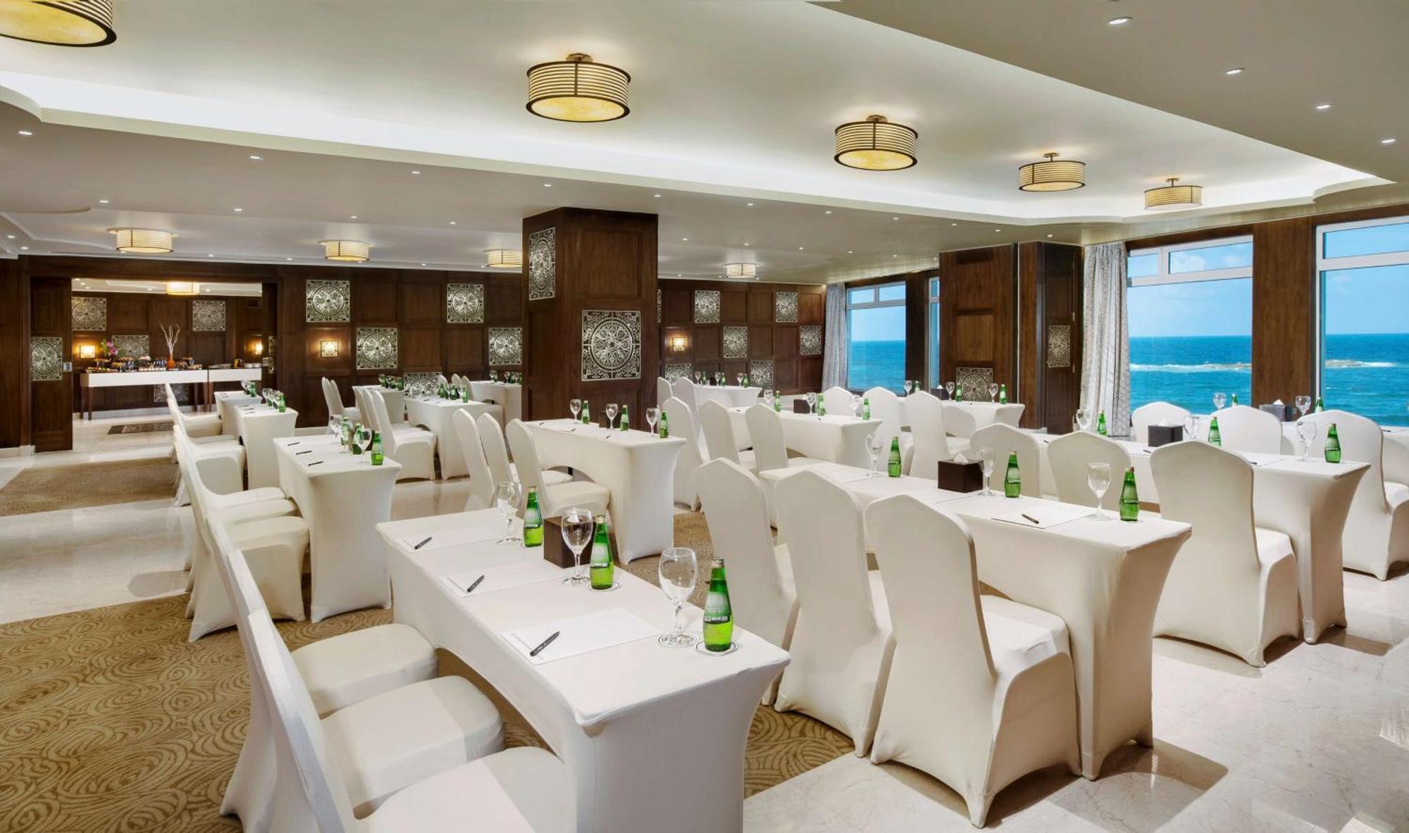ホテル ヒルトン アレクサンドリア コーニシュ エクステリア 写真 The Westin Maldives